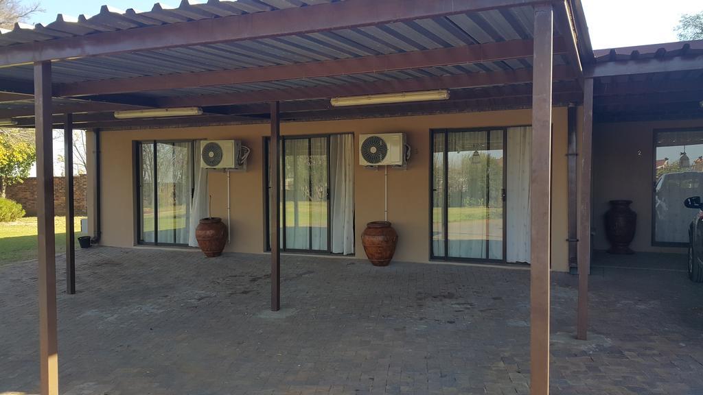 Korundum Lodge Vereeniging Exterior photo